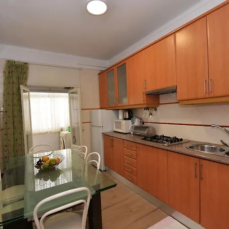 Oceanscape - 50 Meters From The Beach Apartment Nazare